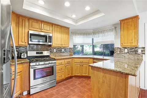 $925,000 | 19544 Vasile Circle, Huntington Beach, CA 92646
