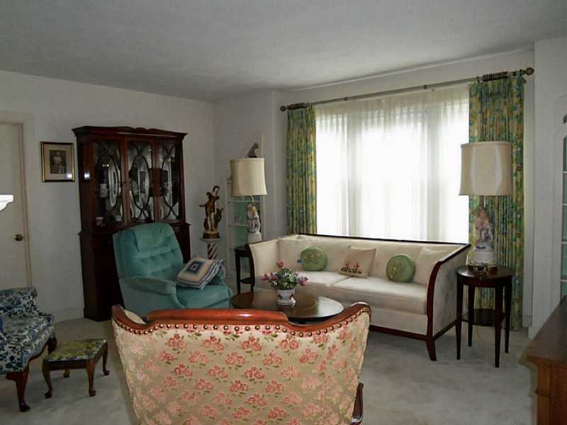 33 Cross Street Westerly, RI 02891 - Photo 14 of 25 Living Room.
