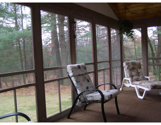 43 Gilson Road Littleton, MA 01460 - Photo 9 of 11
