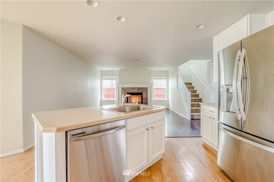 223 Ferndale Avenue Northeast Renton, WA 98056 - Photo 17 of 36 Gallery Image 17