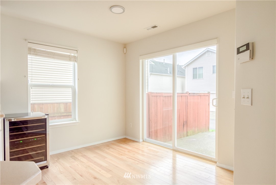 223 Ferndale Avenue Northeast Renton, WA 98056 - Photo 18 of 36 Gallery Image 18
