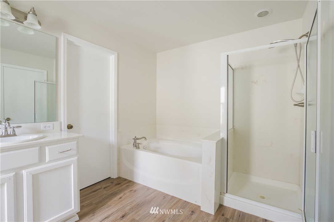 223 Ferndale Avenue Northeast Renton, WA 98056 - Photo 28 of 36 Gallery Image 28