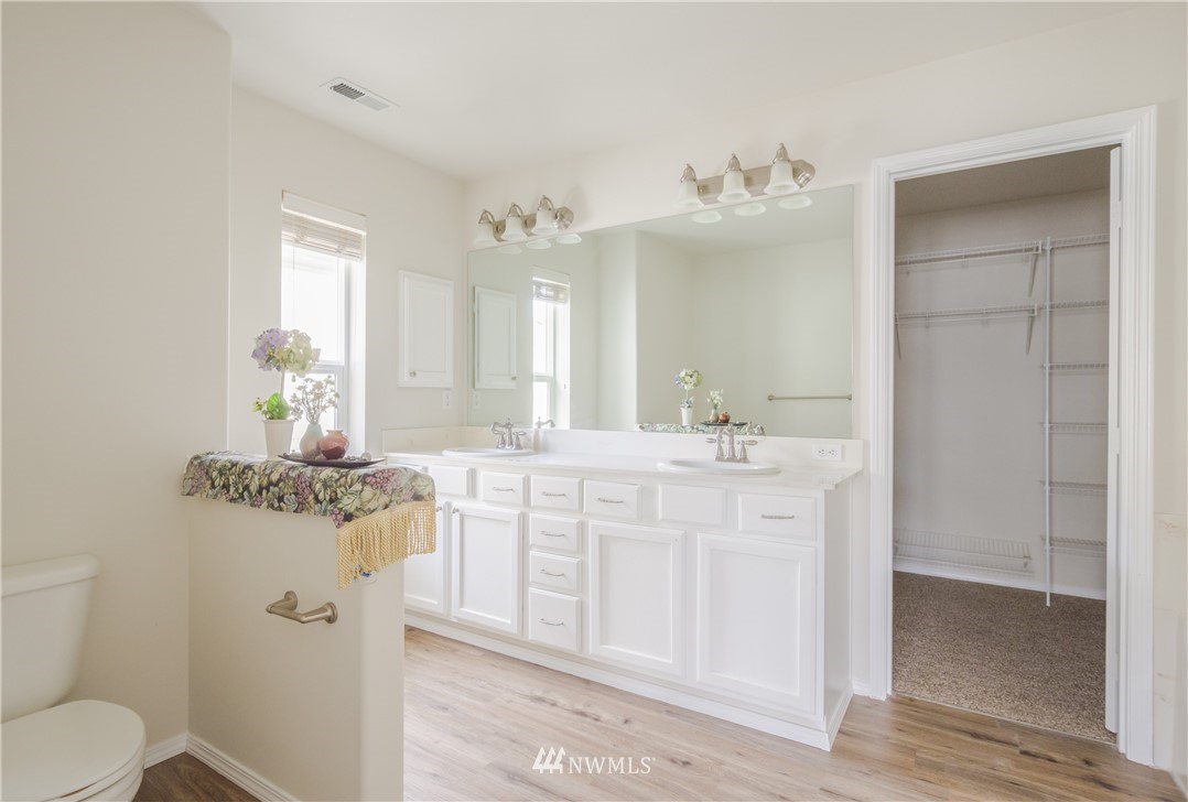 223 Ferndale Avenue Northeast Renton, WA 98056 - Photo 30 of 36 Gallery Image 30