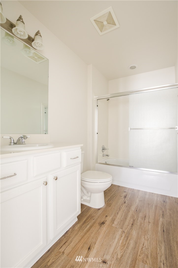 223 Ferndale Avenue Northeast Renton, WA 98056 - Photo 35 of 36 Gallery Image 35