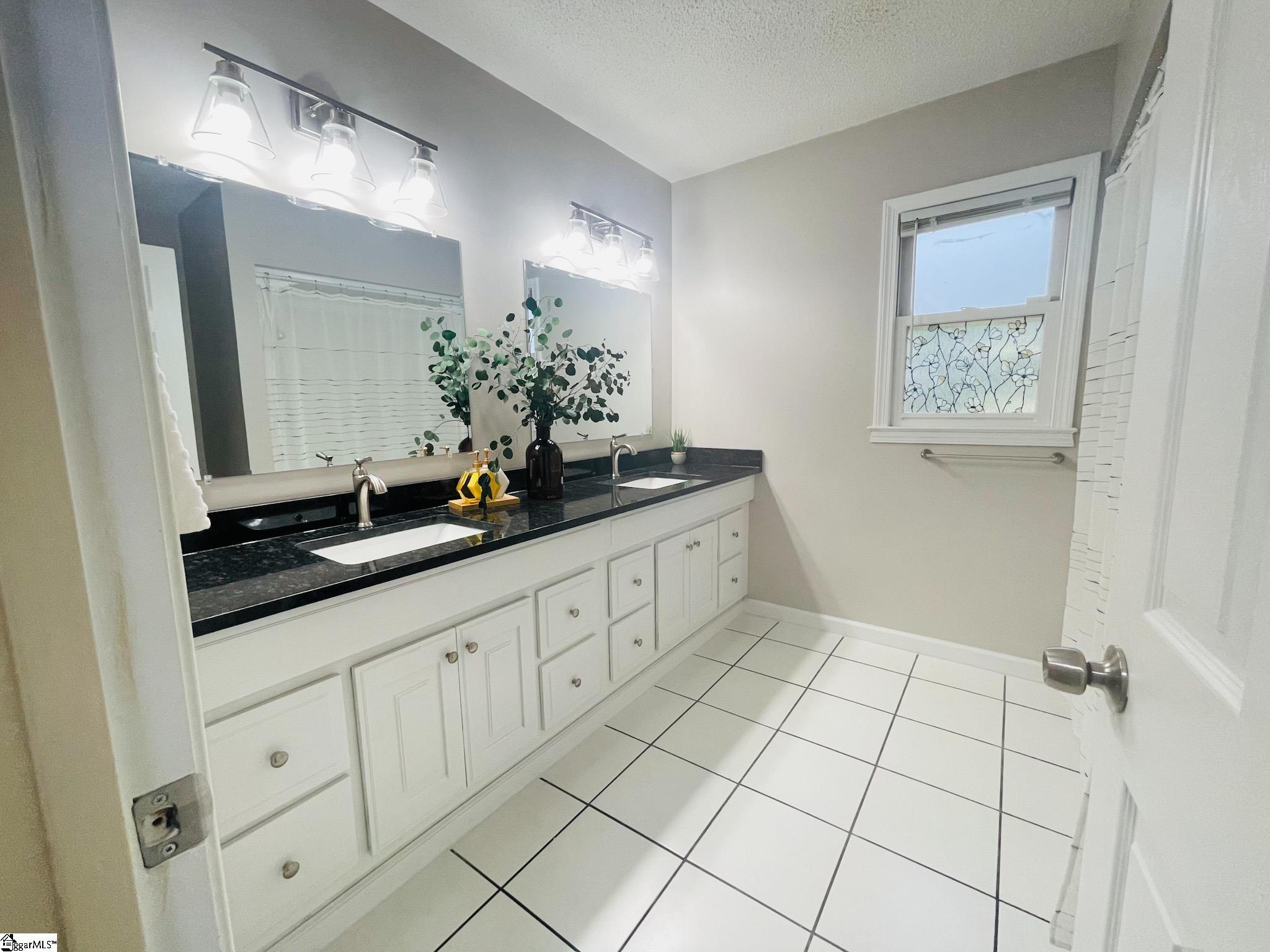 503 Allenby Road Anderson, SC 29621 - Photo 14 of 19