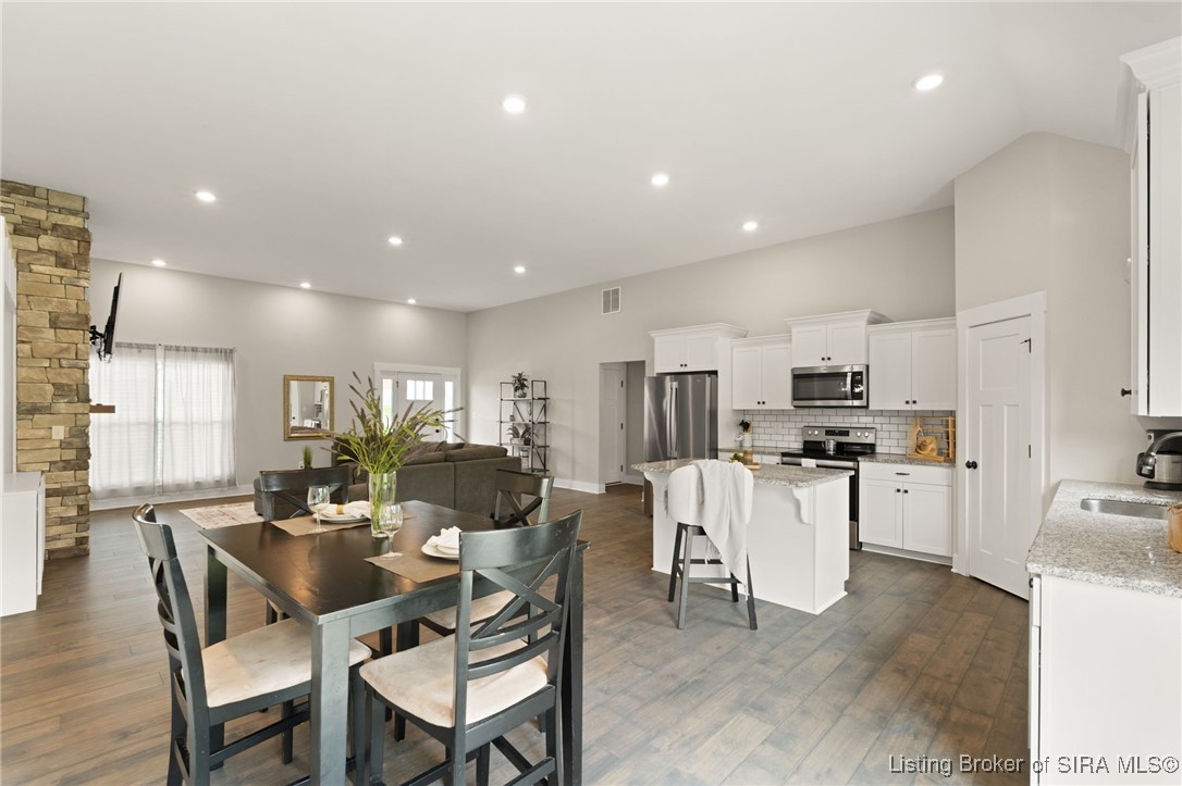 3612 Sunset Ridge Court Floyds Knobs, IN 47119 - Photo 13 of 60