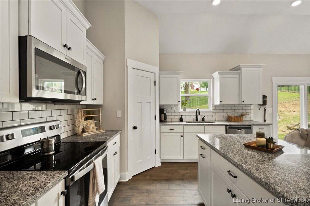 3612 Sunset Ridge Court Floyds Knobs, IN 47119 - Photo 20 of 60