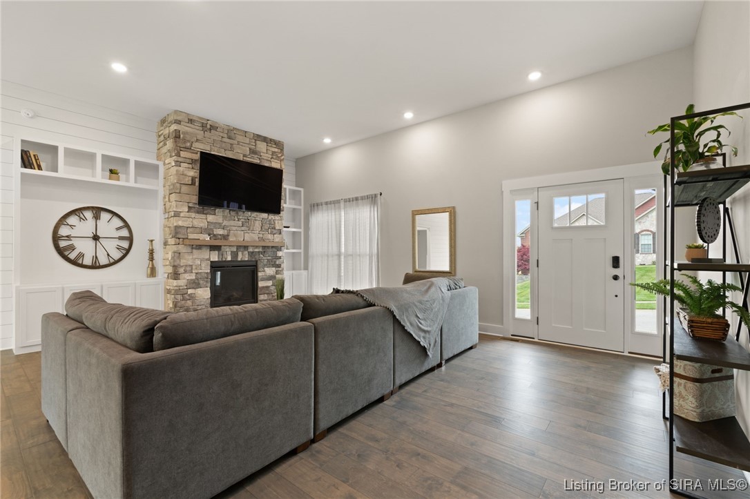 3612 Sunset Ridge Court Floyds Knobs, IN 47119 - Photo 6 of 60