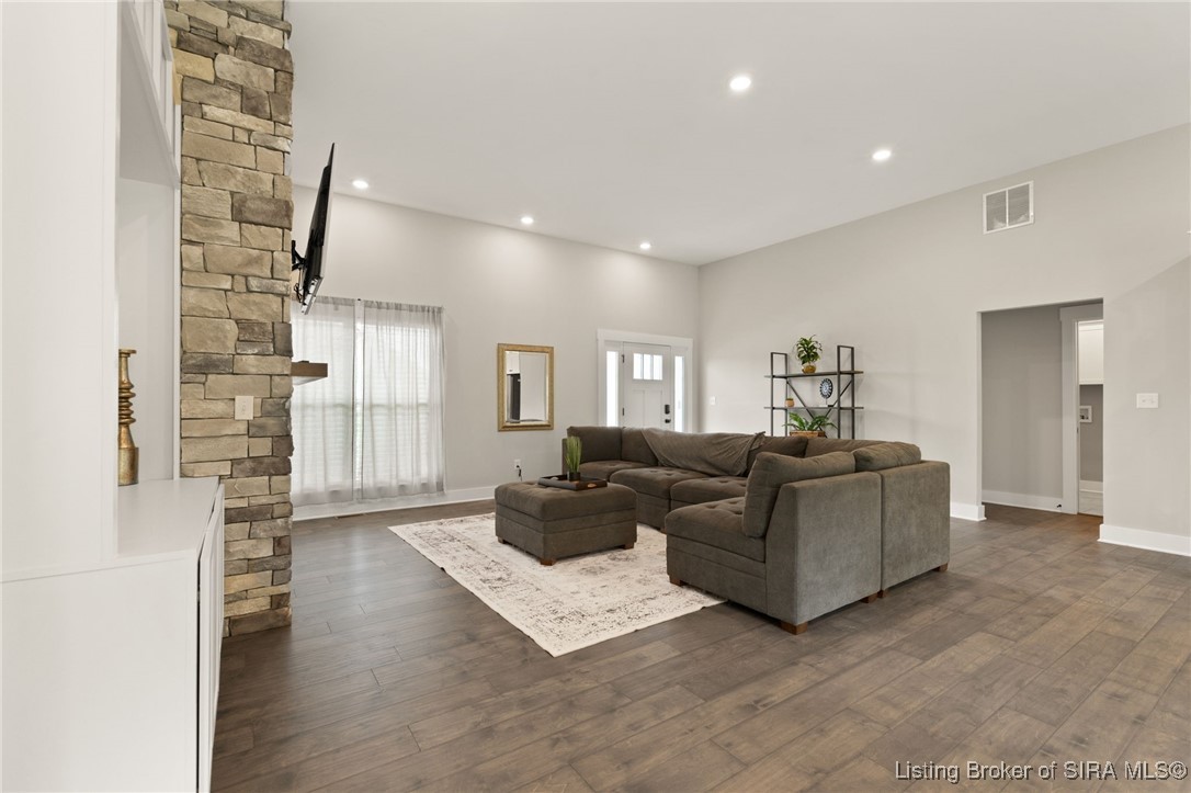 3612 Sunset Ridge Court Floyds Knobs, IN 47119 - Photo 7 of 60