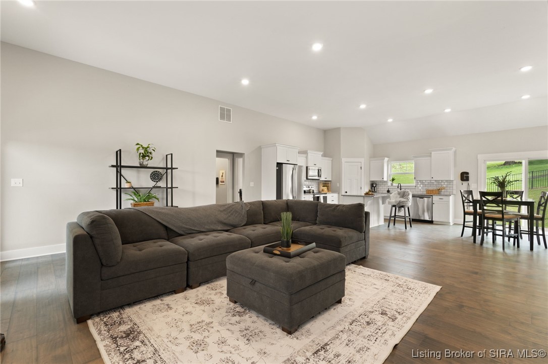 3612 Sunset Ridge Court Floyds Knobs, IN 47119 - Photo 8 of 60