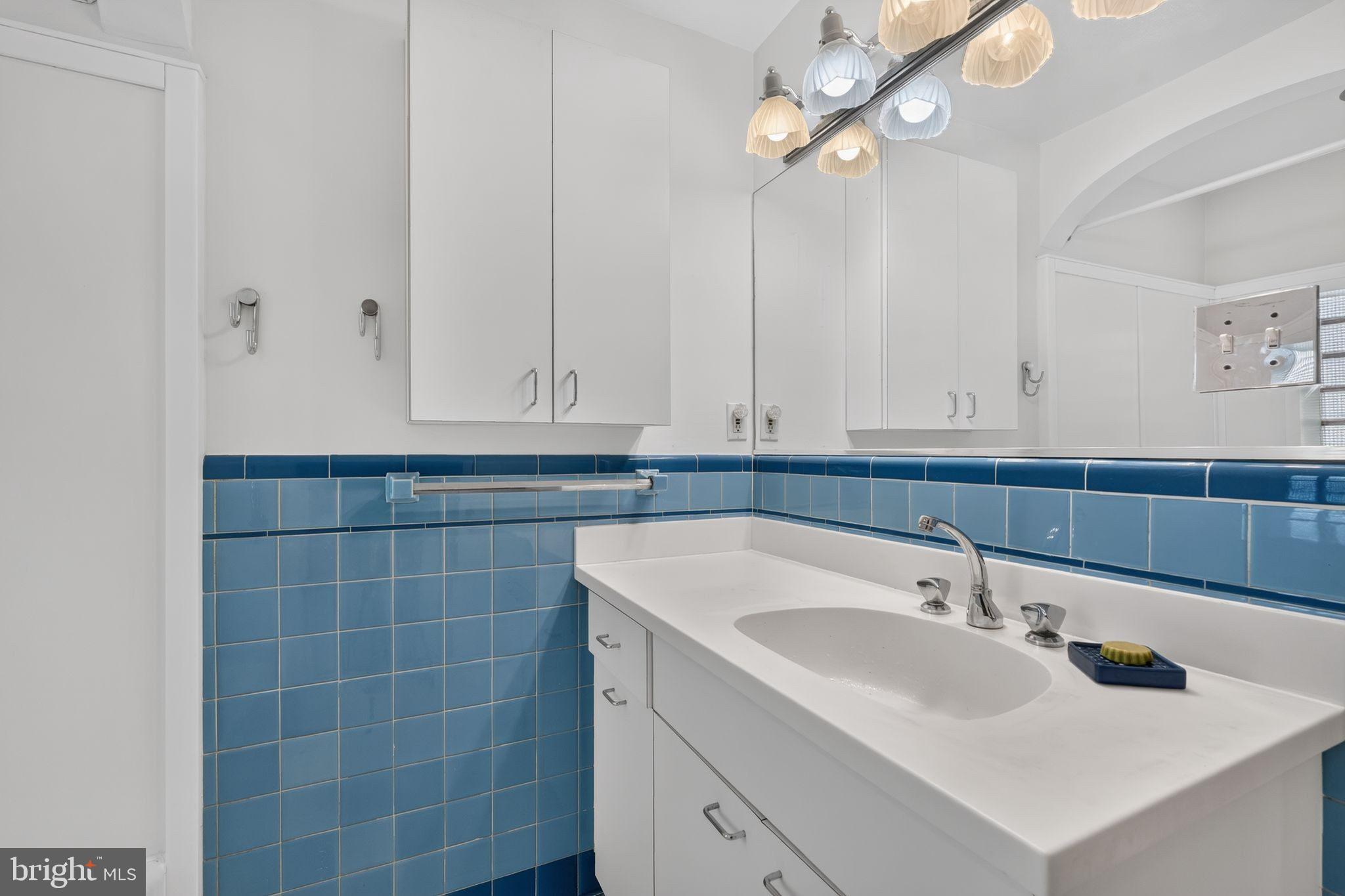 8112 Rayburn Road Bethesda, MD 20817 - Photo 33 of 52