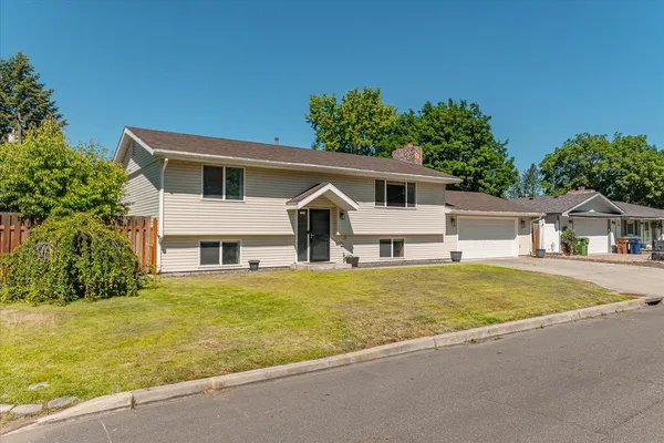 $425,000 | 6505 North Elizabeth Street, Spokane, WA 99208