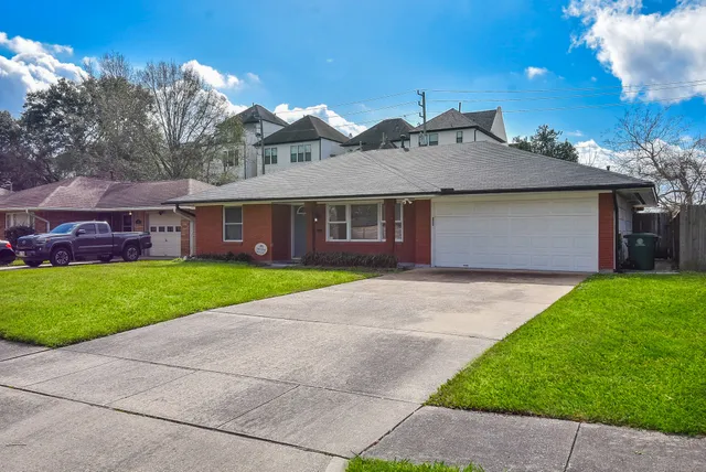 $3,000 | 4125 Lymbar Drive, Houston, TX 77025