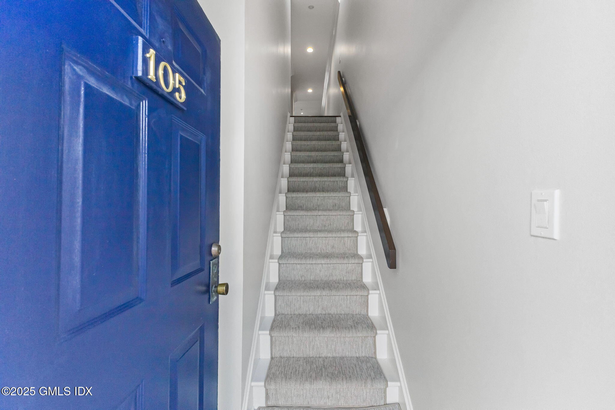 11 River Road, Unit 105 Cos Cob, CT 06807 - Photo 2 of 20 a view of entryway