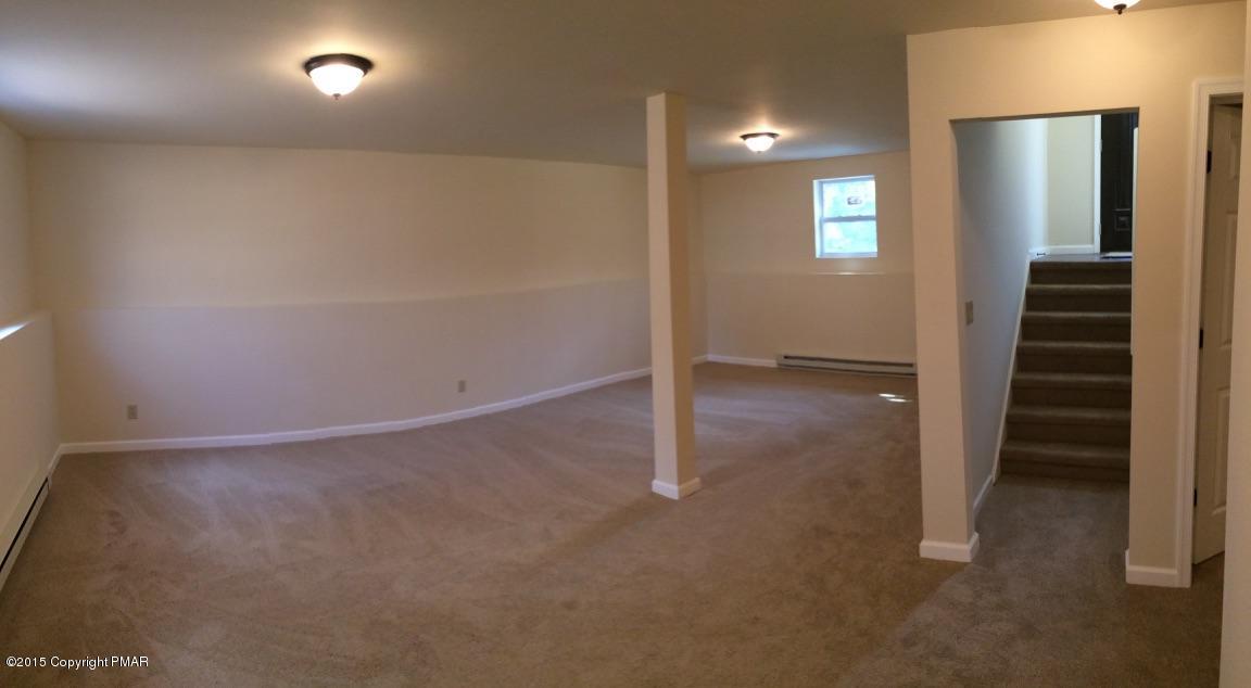 106 Traverse Road Henryville, PA 18332 - Photo 15 of 37 FAM.RM.2