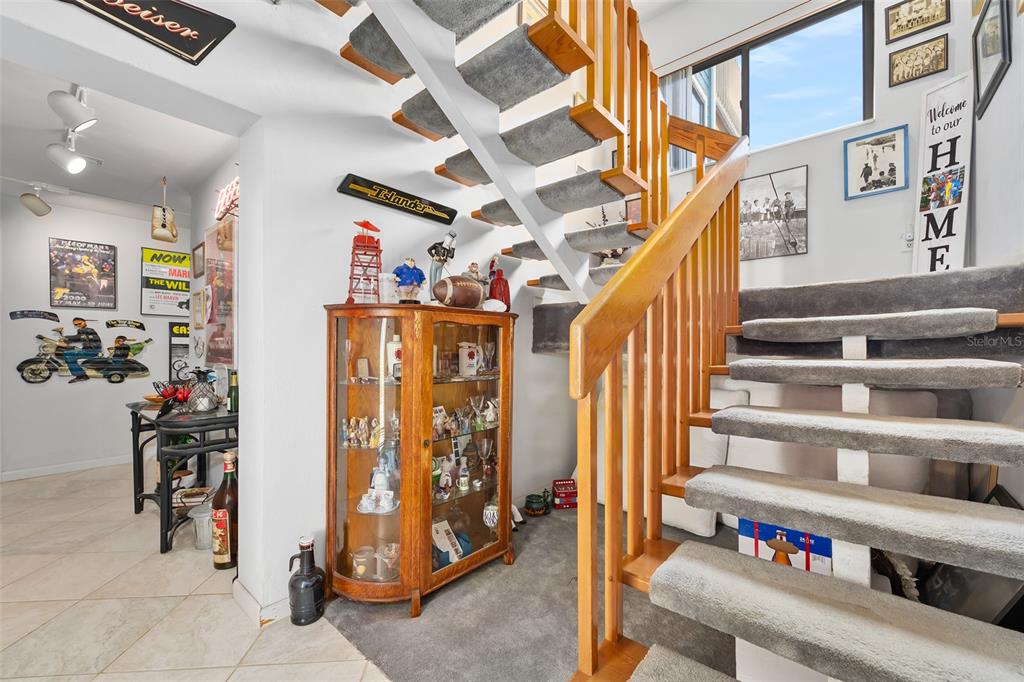 14 Marsh Court Ponce Inlet, FL 32127 - Photo 18 of 64 a view of a room with lots of stuff