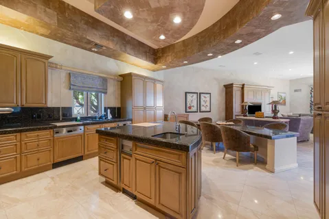 $1,850,000 | 18 Vía Condotti, Rancho Mirage, CA 92270