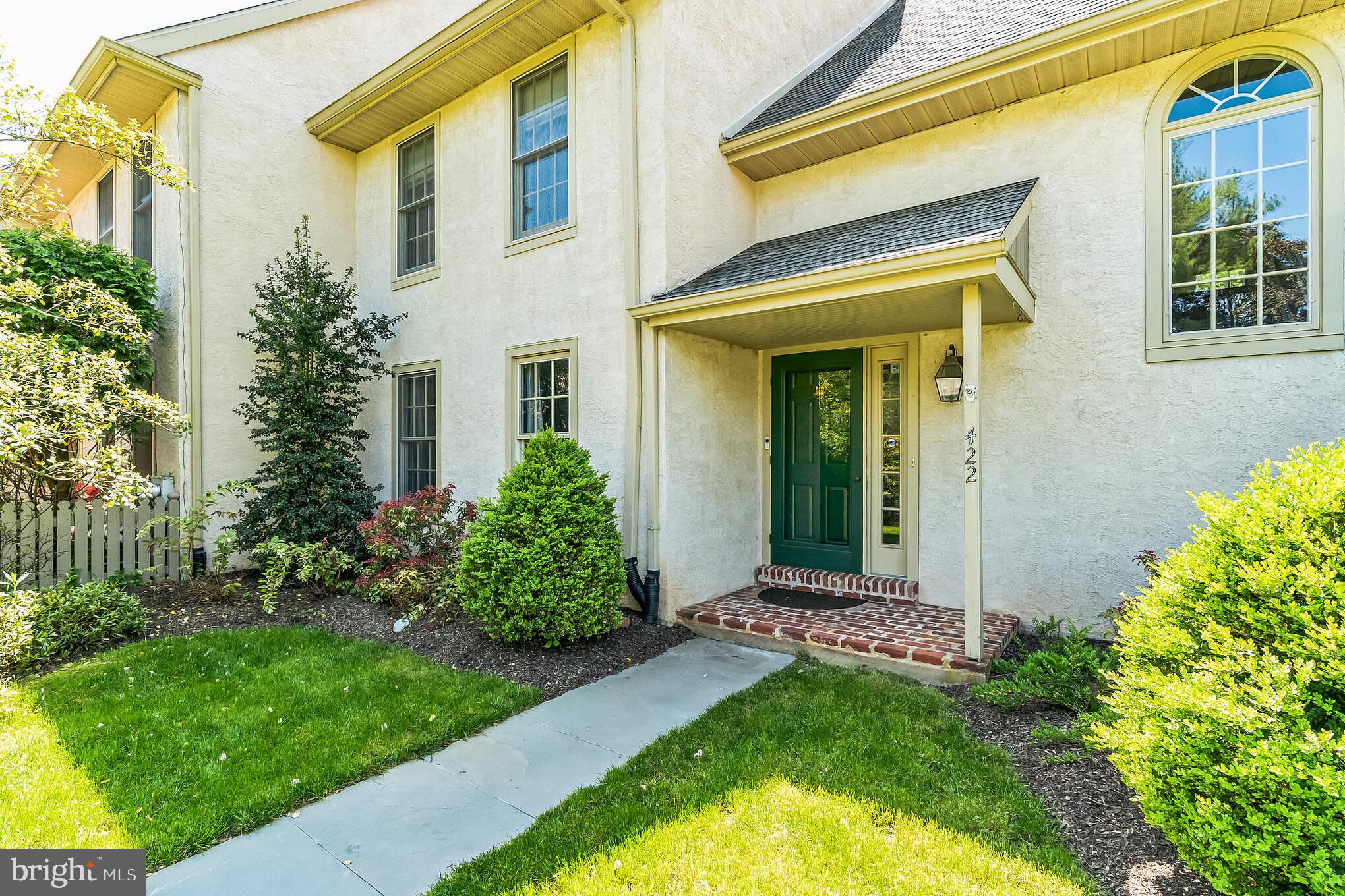 422 Waynesbrooke Road Berwyn, PA 19312 - Photo 2 of 42