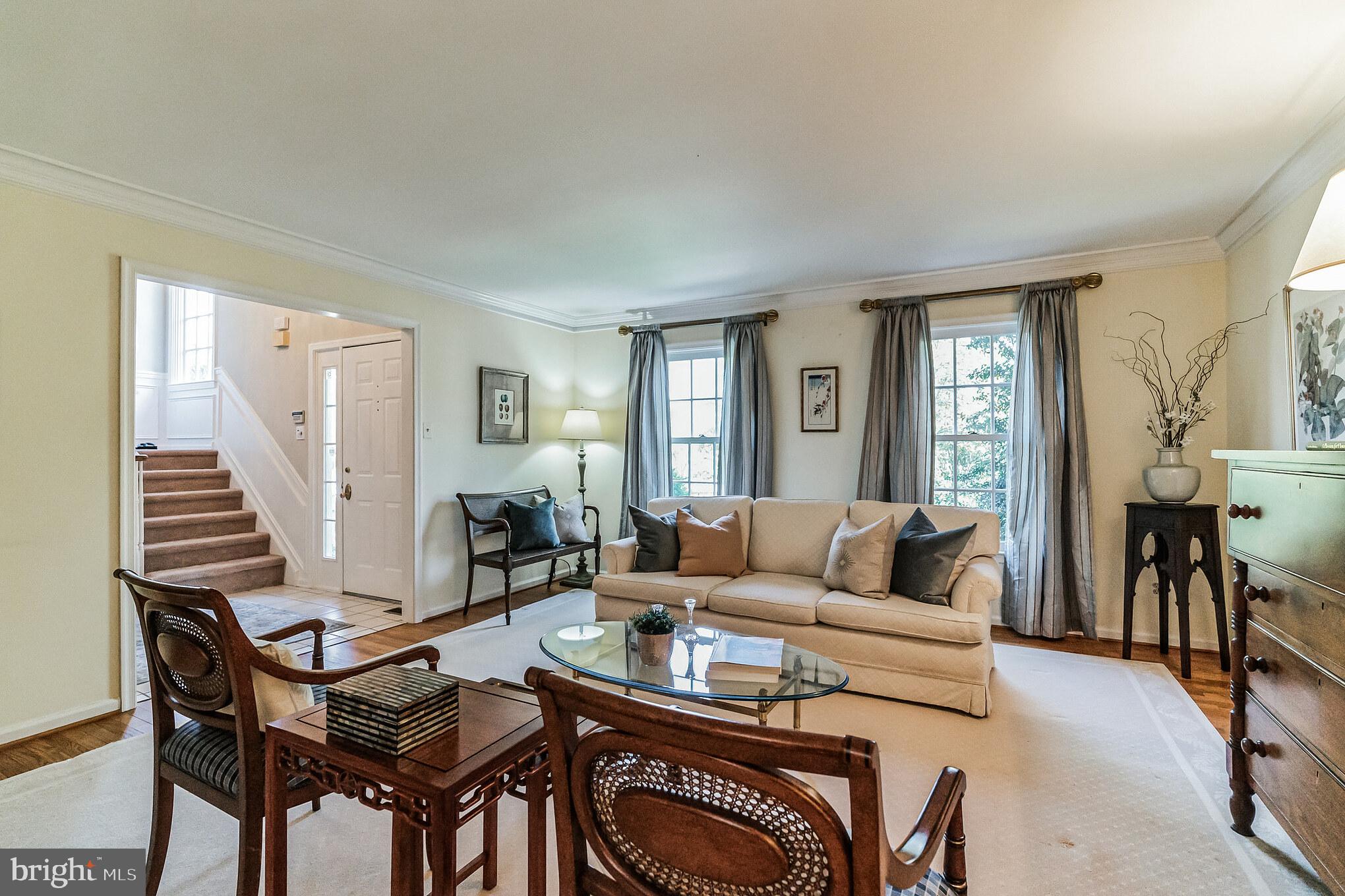 422 Waynesbrooke Road Berwyn, PA 19312 - Photo 5 of 42