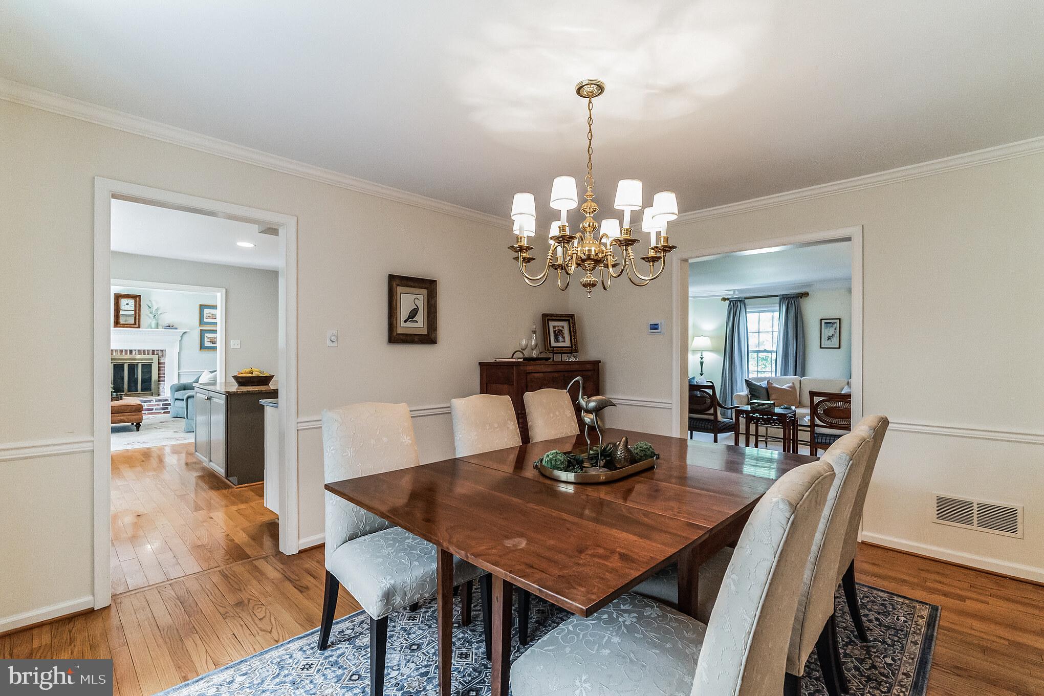 422 Waynesbrooke Road Berwyn, PA 19312 - Photo 8 of 42