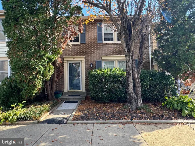 $525,000 | 210 Whitcliff Court, Gaithersburg, MD 20878