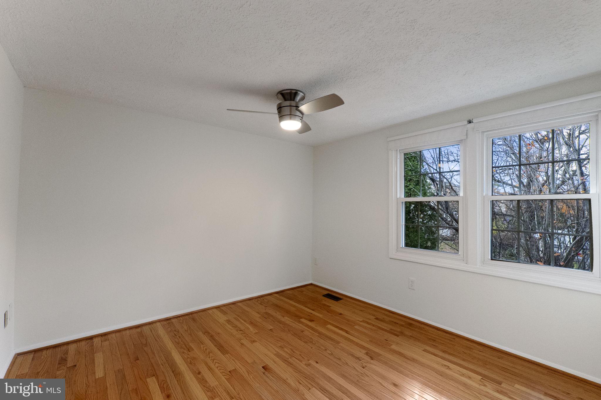 210 Whitcliff Court Gaithersburg, MD 20878 - Photo 23 of 33 Bedroom #2