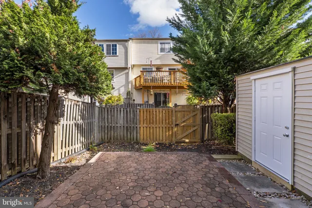 $525,000 | 210 Whitcliff Court, Gaithersburg, MD 20878