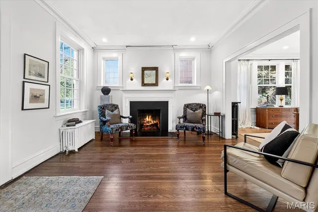 $549,900 | 7022 Washington Avenue, University City, MO 63130