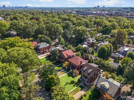 $549,900 | 7022 Washington Avenue, University City, MO 63130