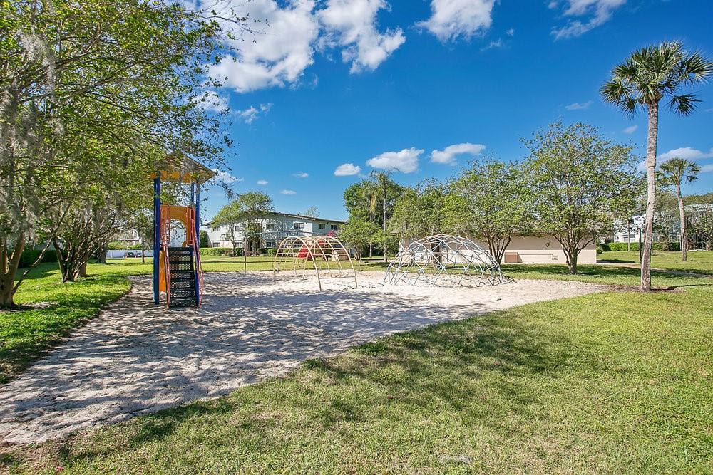 1695 Lee Road, Unit E204 Winter Park, FL 32789 - Photo 25 of 27