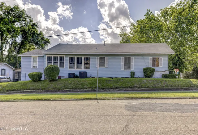 $175,000 | 1222 Grove Street, Vicksburg, MS 39183