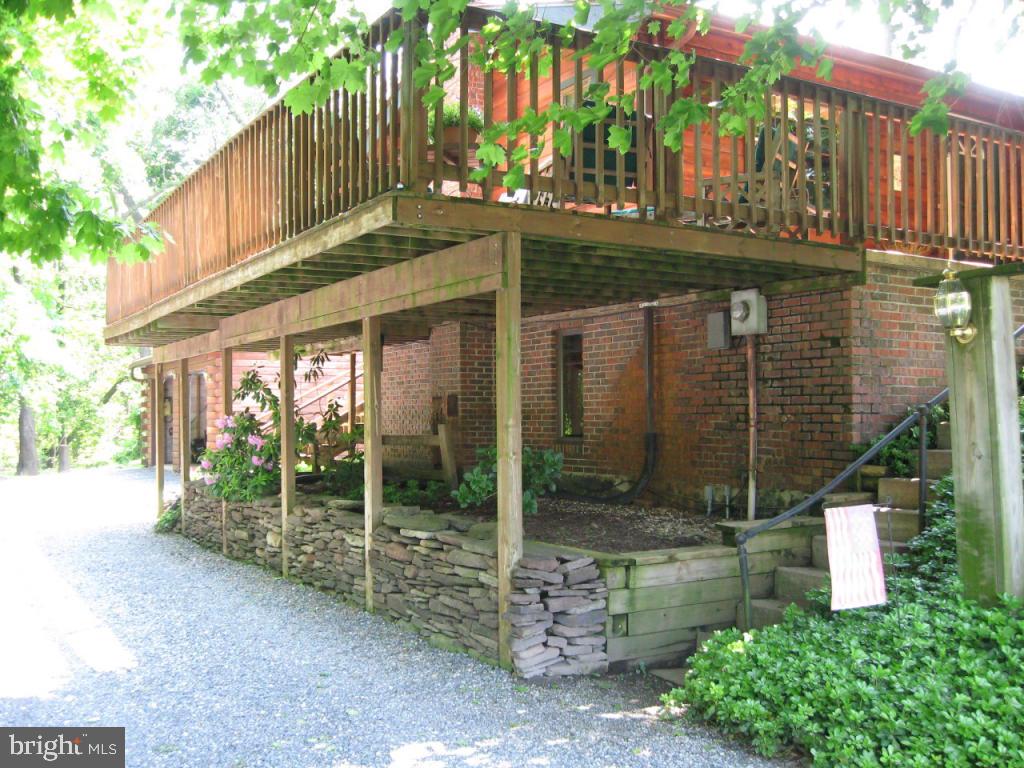 519 Pitney Road Columbia, PA 17512 - Photo 2 of 20 Gallery Image 2