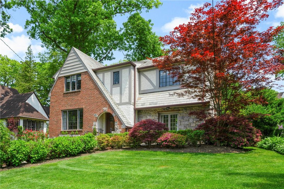 35 Kingsbury Road New Rochelle, NY 10804 - Photo 1 of 1