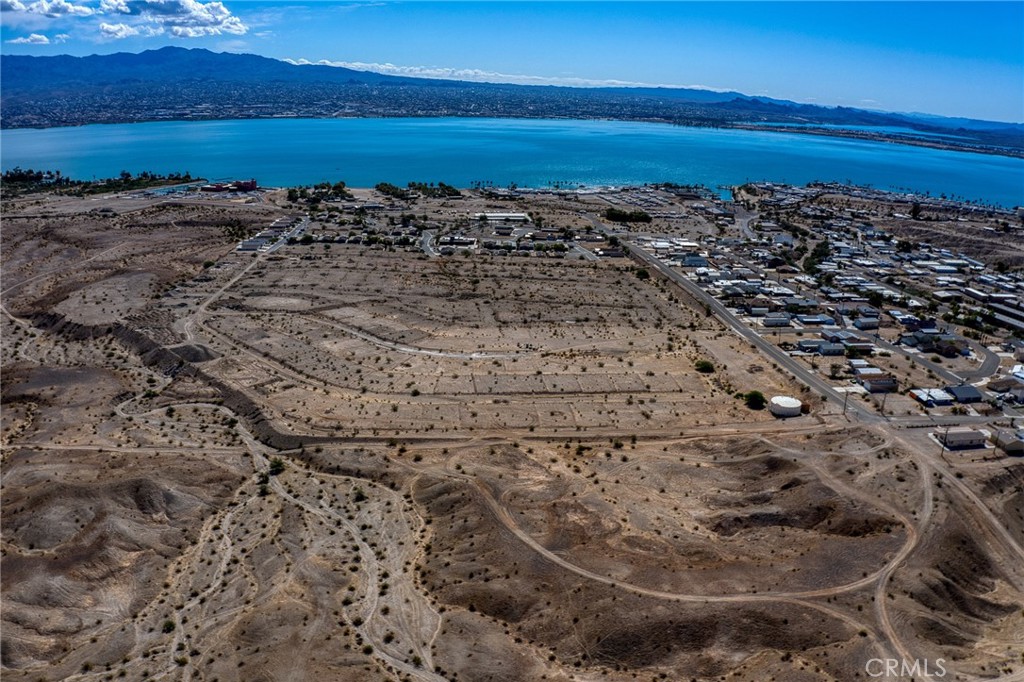 12600 Havasu Lake Road Needles, CA 92363 - Photo 2 of 30 a view of a sky view