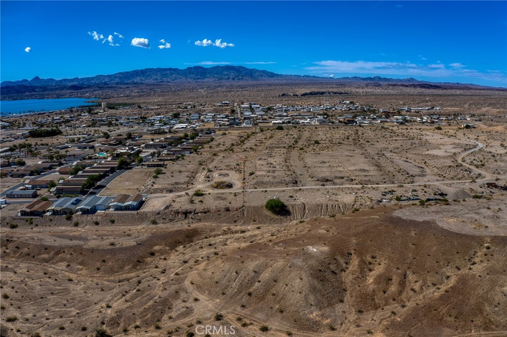 12600 Havasu Lake Road Needles, CA 92363 - Photo 25 of 30 a view of city and ocean