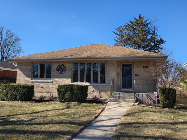 $601,000 | 878 Parkside Avenue, Elmhurst, IL 60126