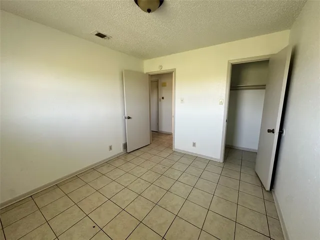 $800 | 2101 Interurban Boulevard, Unit A, Corsicana, TX 75110