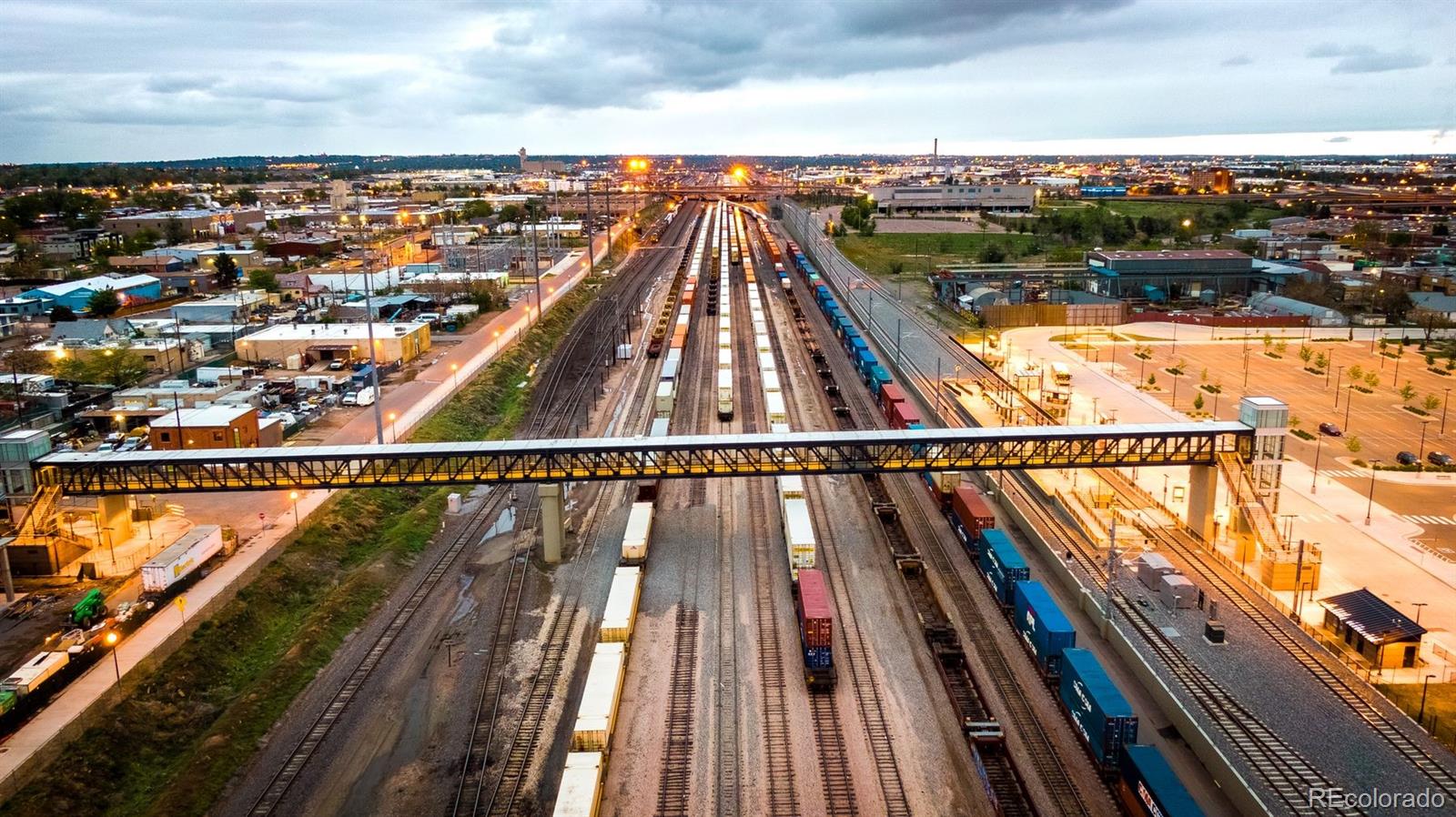 910 West 40th Avenue Denver, CO 80211 - Photo 33 of 33 a view of outdoor space with swimming pool