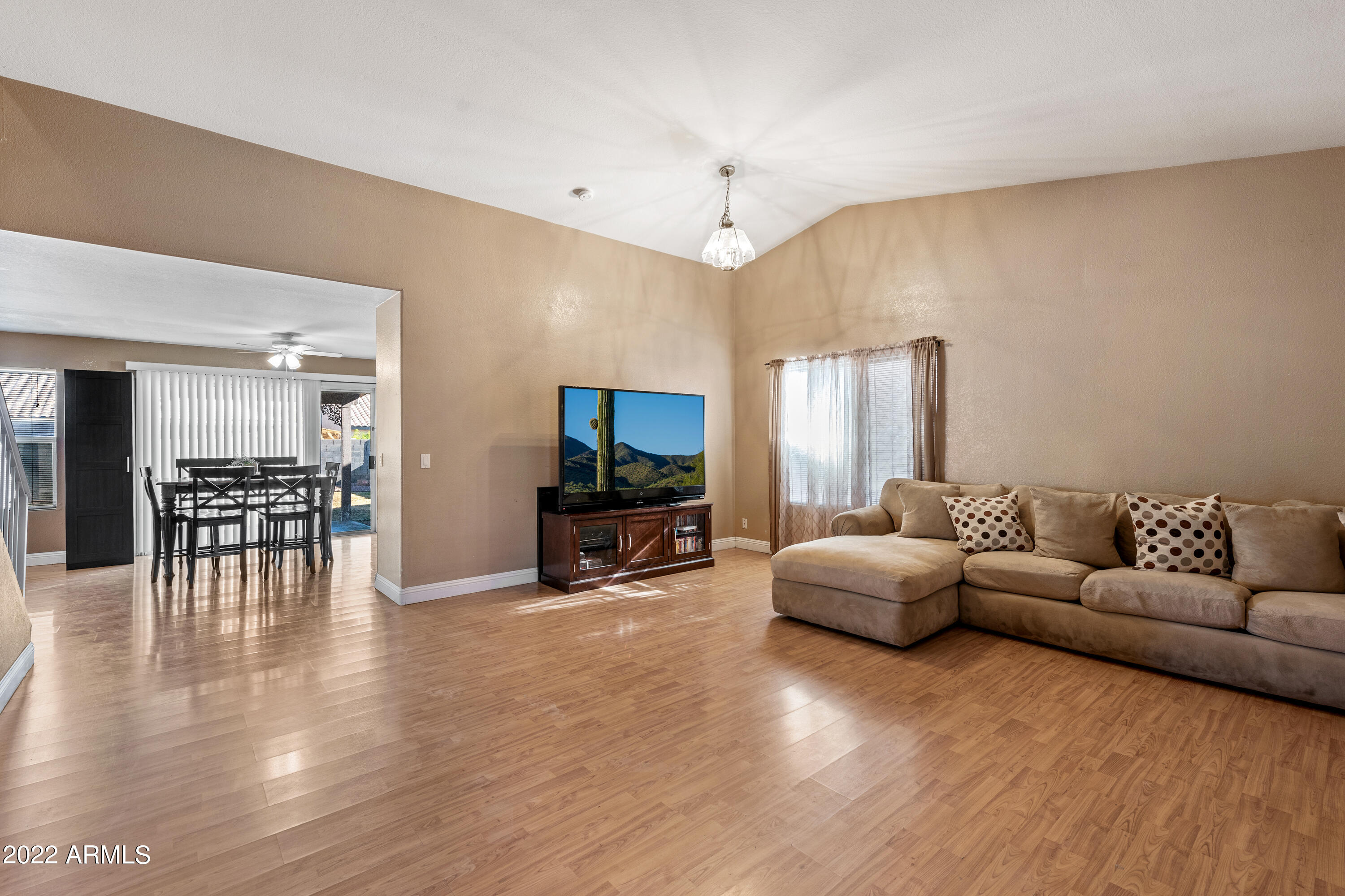 8543 West Berkeley Road Phoenix, AZ 85037 - Photo 4 of 27 RKP_0315