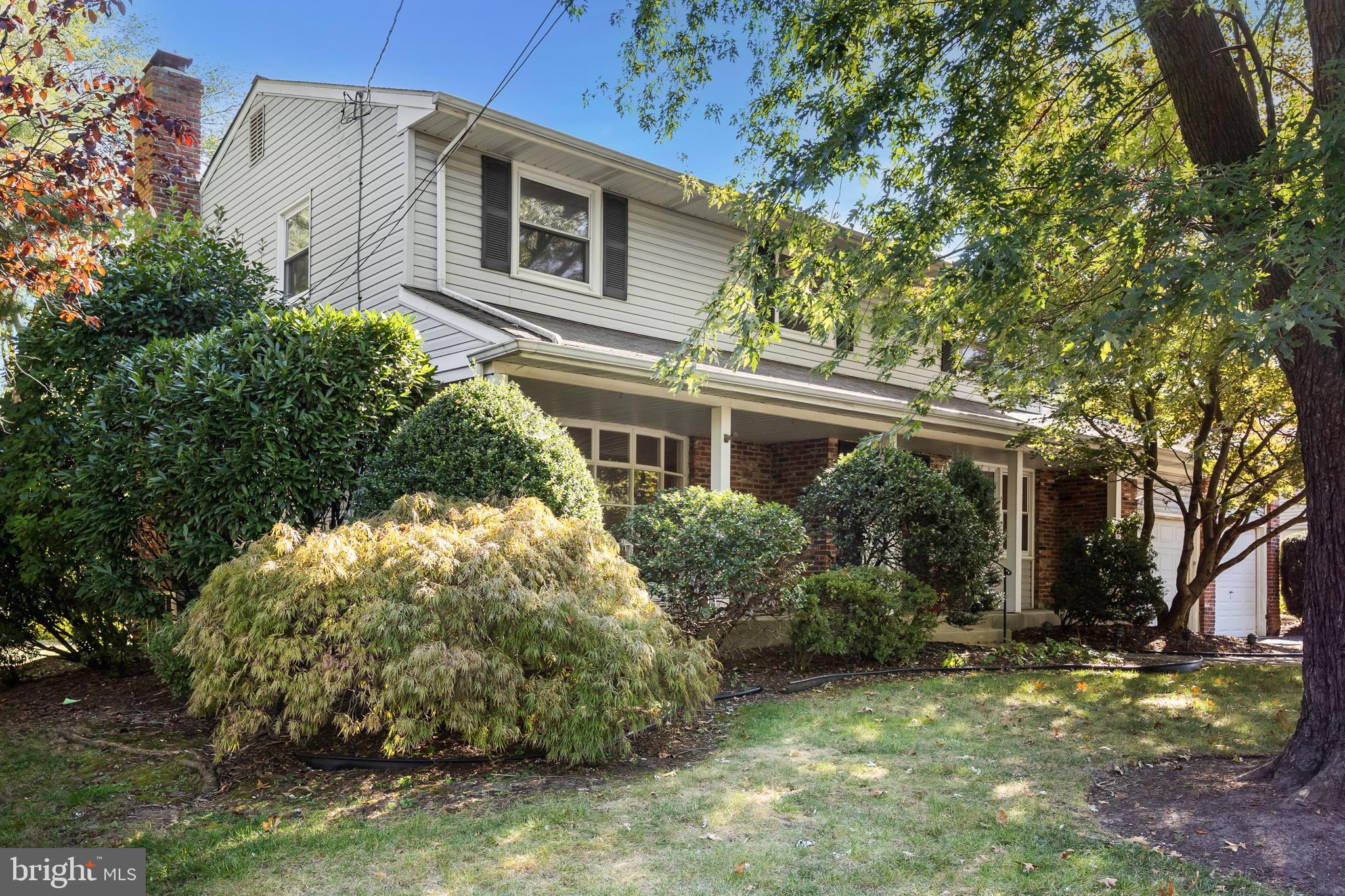 602 Wellfleet Road Cinnaminson, NJ 08077 - Photo 3 of 35 a front view of a house with garden