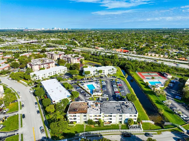 $328,000 | 10765 Southwest 108th Avenue, Unit 208, Miami, FL 33176