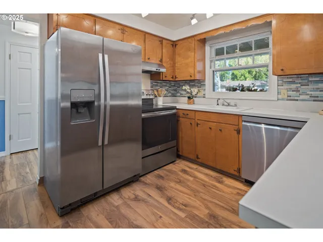 $450,000 | 4196 Ward Drive Northeast, Salem, OR 97305