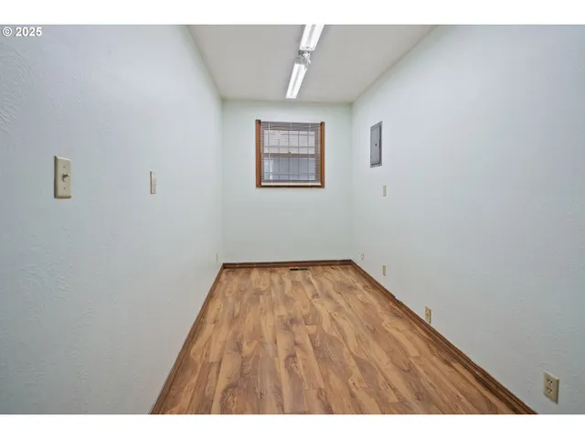 $450,000 | 4196 Ward Drive Northeast, Salem, OR 97305