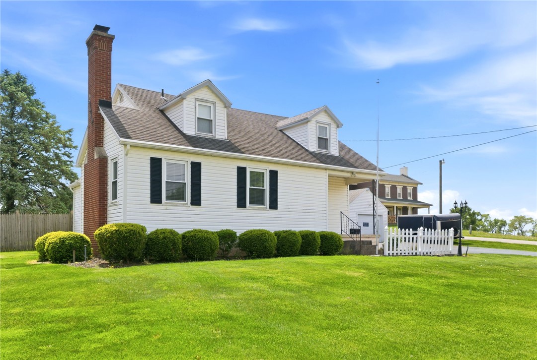 1431 Upper Bellbrook Road Xenia, OH 45385 - Photo 4 of 49