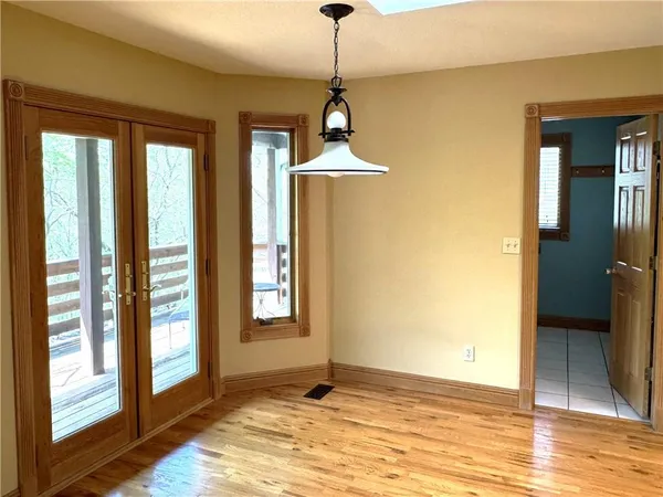 $725,000 | 22678 South Tyson Circle, Lacygne, KS 66040