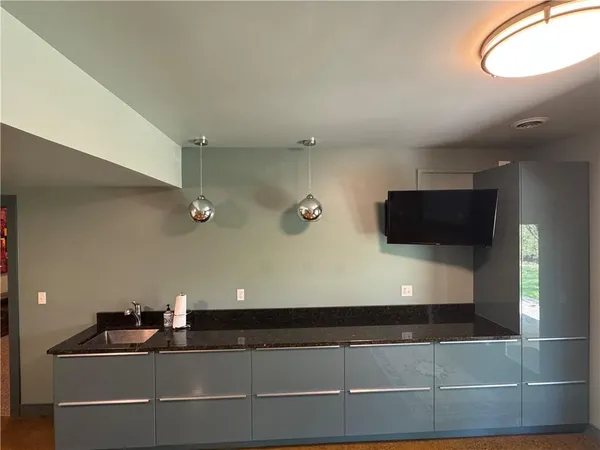 $725,000 | 22678 South Tyson Circle, Lacygne, KS 66040