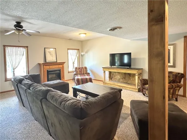 $725,000 | 22678 South Tyson Circle, Lacygne, KS 66040