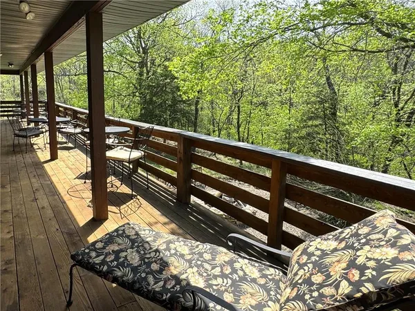 $725,000 | 22678 South Tyson Circle, Lacygne, KS 66040