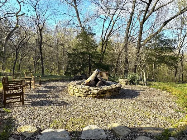 $725,000 | 22678 South Tyson Circle, Lacygne, KS 66040