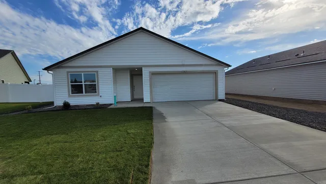 $359,995 | 907 East K Street, Deer Park, WA 99006